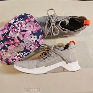 Reebok Womens Grey Training Shoes‎ Size 9 and Floral Fanny Pack
